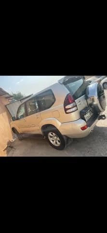 تويوتا لاند كروزر برادو 5 Door 2.7L VXR 2009 مستعملة تويوتا لاند كروزر برادو 5 Door 2.7L VXR 2009 مستعملة used_cars.forSale