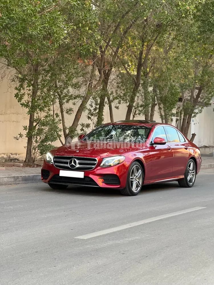 مرسيدس بنز الفئة -إي E 300 2019 مستعملة