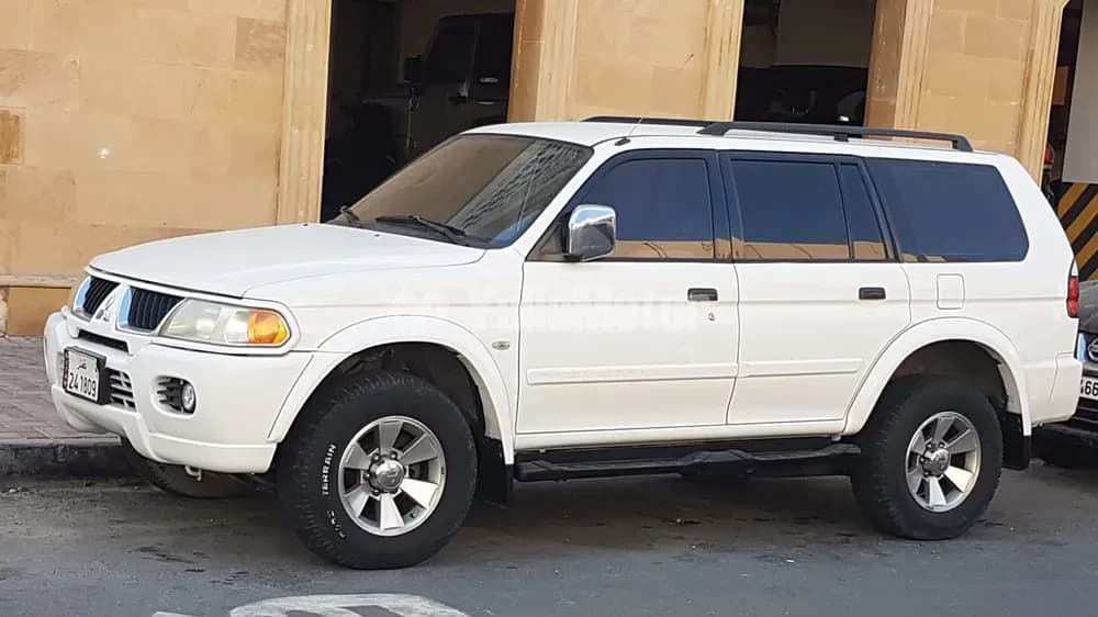 Used Mitsubishi Nativa 3.0 V6 2008