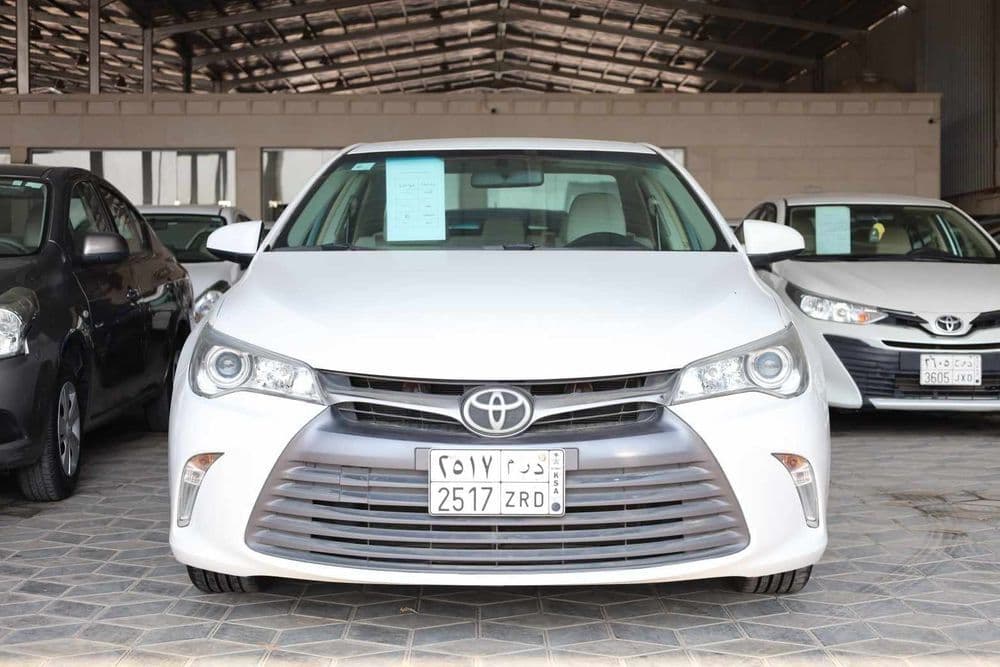 Used Toyota Camry 2017