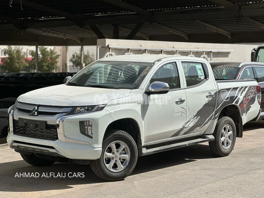 الجديد ميتسوبيشي أل200 2023