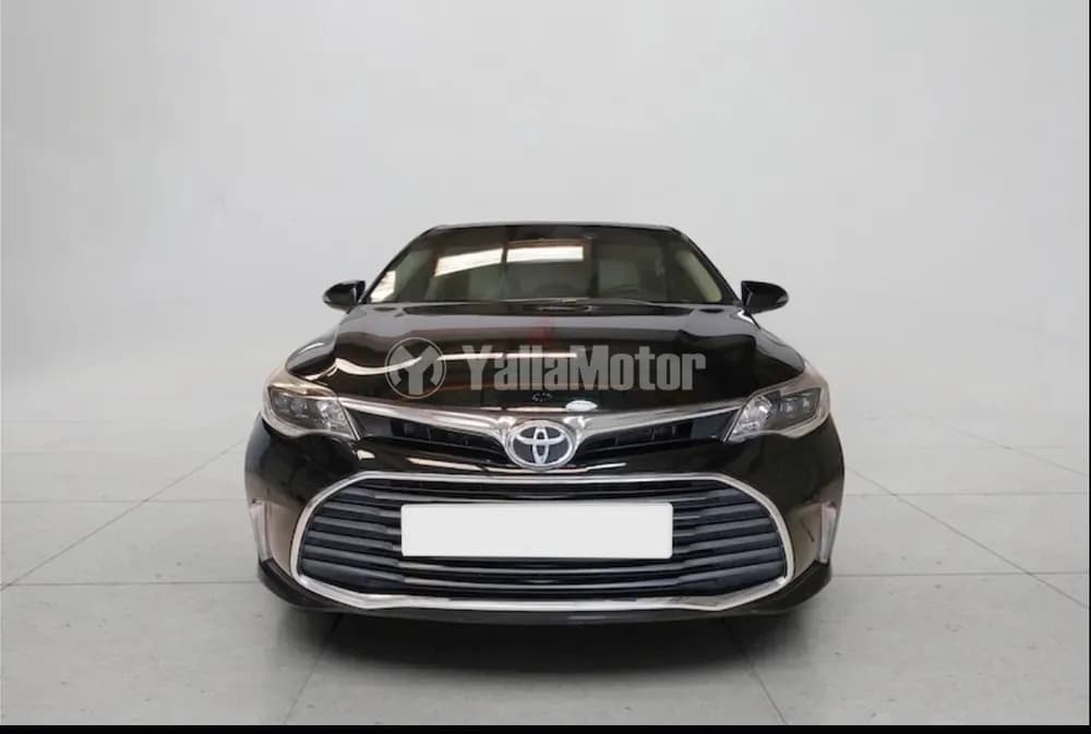 تويوتا افالون 3.5L V6 SE+ 2017 مستعملة