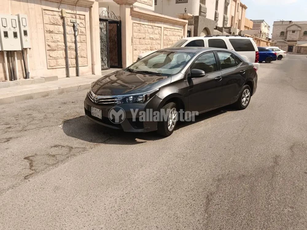Used Toyota Corolla 2015