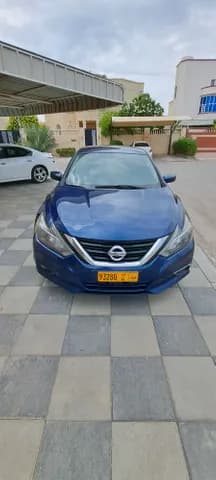 Used Nissan Altima 3.5SR 2016 Used Nissan Altima 3.5SR 2016 used_cars.forSale