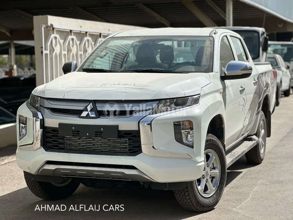 New Mitsubishi L200 2023