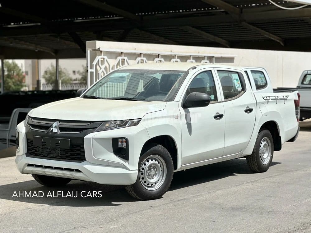 الجديد ميتسوبيشي أل200 2023