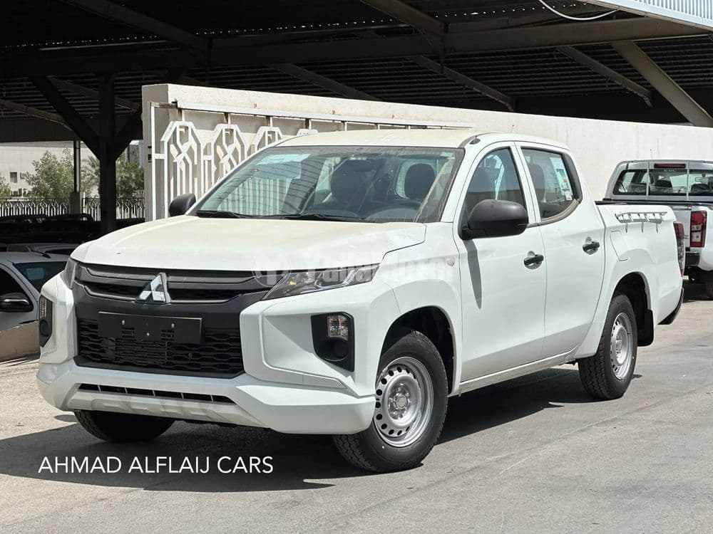 الجديد ميتسوبيشي أل200 2023