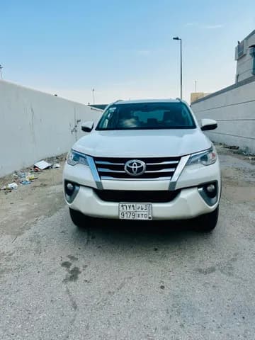 Used Toyota Fortuner 2019