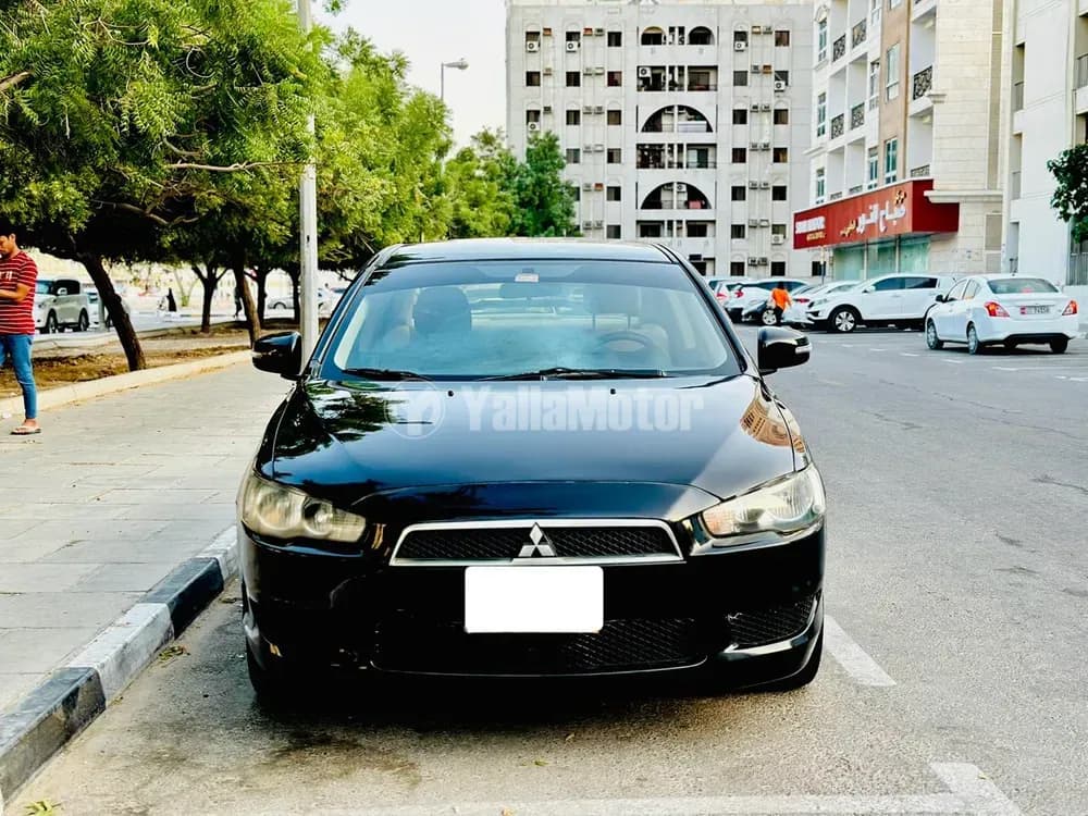 ميتسوبيشي لانسر 1.6L 2016 مستعملة