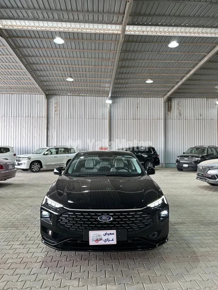 Used Ford Taurus 2023