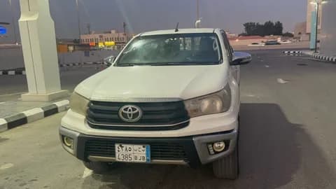 Used Toyota Hilux 2016