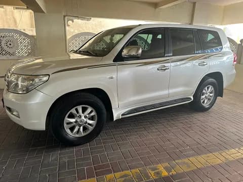 Used Toyota Land Cruiser GX.R White Edition 2010 Used Toyota Land Cruiser GX.R White Edition 2010 for sale