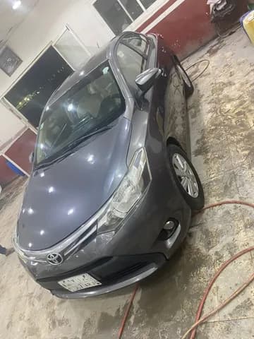 Used Toyota Yaris 2014