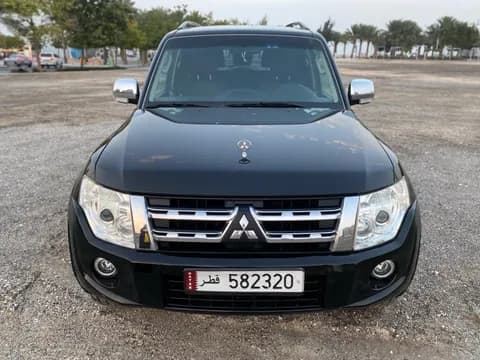 ميتسوبيشي باجيرو 3.5L 5 Door 2014 مستعملة ميتسوبيشي باجيرو 3.5L 5 Door 2014 مستعملة used_cars.forSale