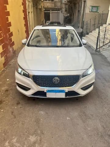 إم جي 6 1.5T DCT LUX Black Interior 2021 مستعملة إم جي 6 1.5T DCT LUX Black Interior 2021 مستعملة used_cars.forSale