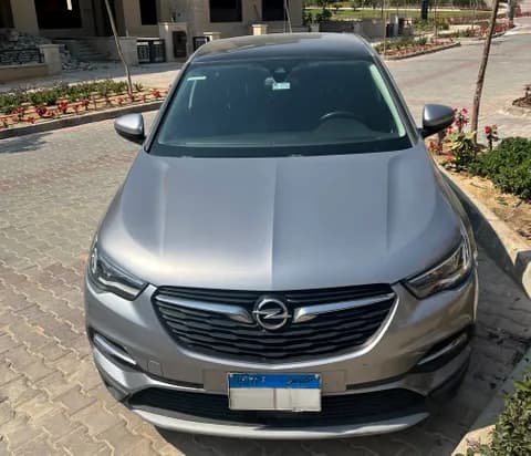 أوبل Crossland X 1.2T Elegance 2019 مستعملة أوبل Crossland X 1.2T Elegance 2019 مستعملة used_cars.forSale