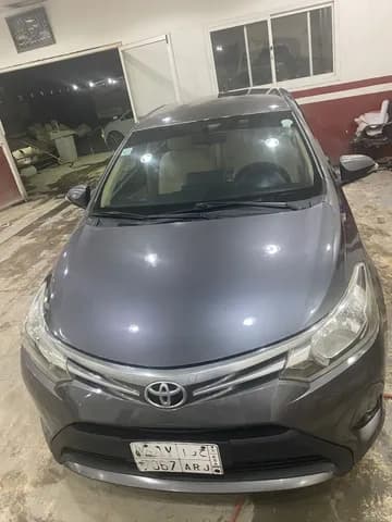 Used Toyota Yaris 2014