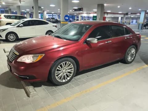 كرايسلر 200 3.6L 2013 مستعملة كرايسلر 200 3.6L 2013 مستعملة used_cars.forSale