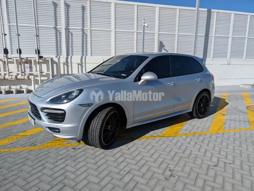 Used Porsche Cayenne GTS 2014
