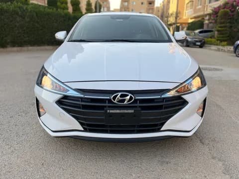 Used Hyundai Elantra 1.6L GL A/T Highline 2020 Used Hyundai Elantra 1.6L GL A/T Highline 2020 for sale