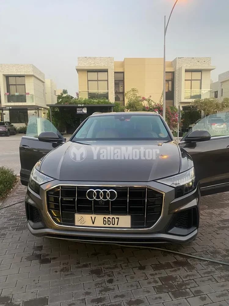 أودي Q8 55 TFSI quattro 340 HP 2019 مستعملة