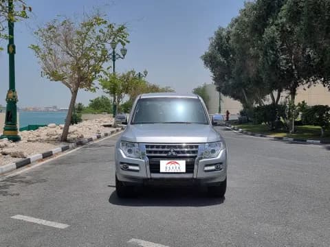Used Mitsubishi Pajero 3.5L GLS 5 Door 2022 Used Mitsubishi Pajero 3.5L GLS 5 Door 2022 used_cars.forSale