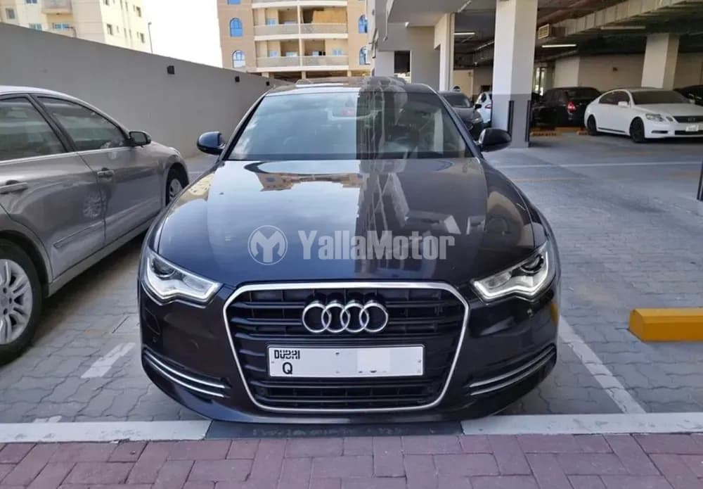 أودي أي6 2.0L 190 HP 2012 مستعملة