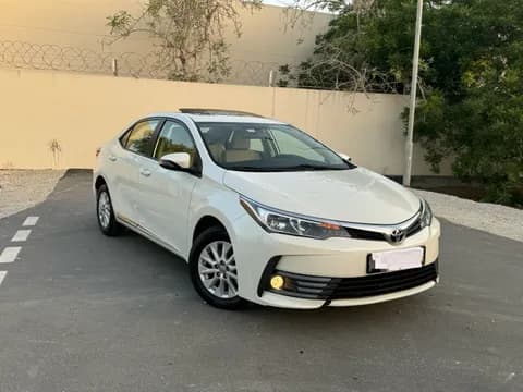 Used Toyota Corolla 2.0L XLI Executive Moonroof 2019 Used Toyota Corolla 2.0L XLI Executive Moonroof 2019 for sale