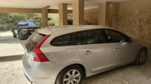 Used Volvo V60 T4 2012 Used Volvo V60 T4 2012 used_cars.forSale