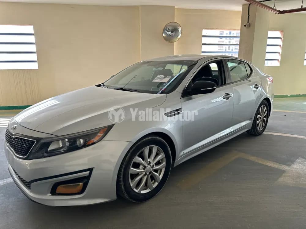 كيا أوبتيما 2.0L 2015 مستعملة