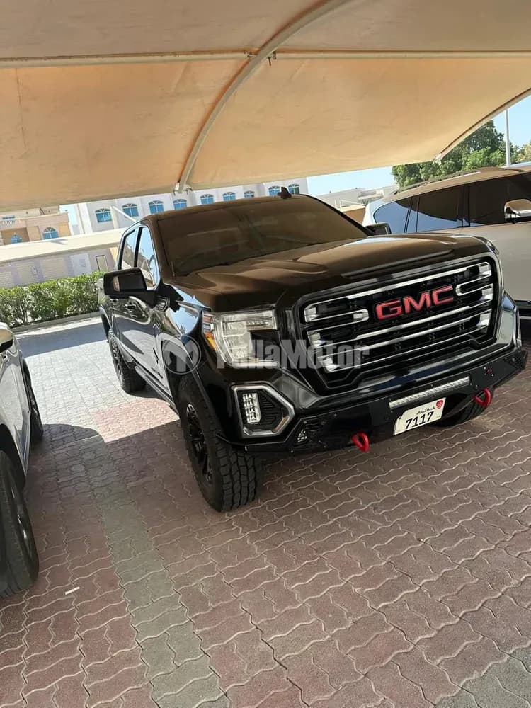 جي إم سي سييرا 5.3L V8 AT4 Crew Cab AWD 2020 مستعملة