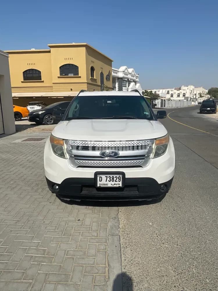 مستعملة فورد اكسبلورر 3.5L V6 Base 2012