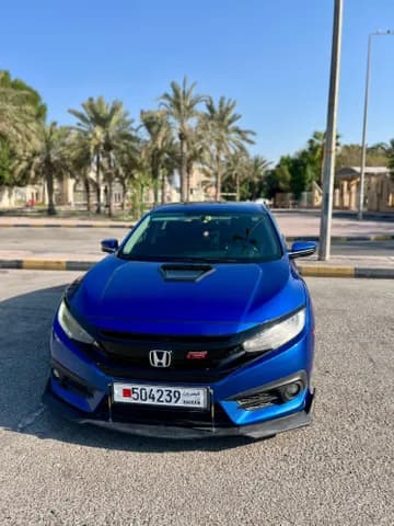 مستعملة هوندا سيفيك 1.5 آر اس 2017 مستعملة هوندا سيفيك 1.5 آر اس 2017 used_cars.forSale