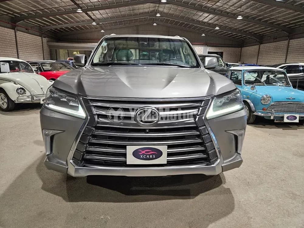 Used Lexus LX 570 2016