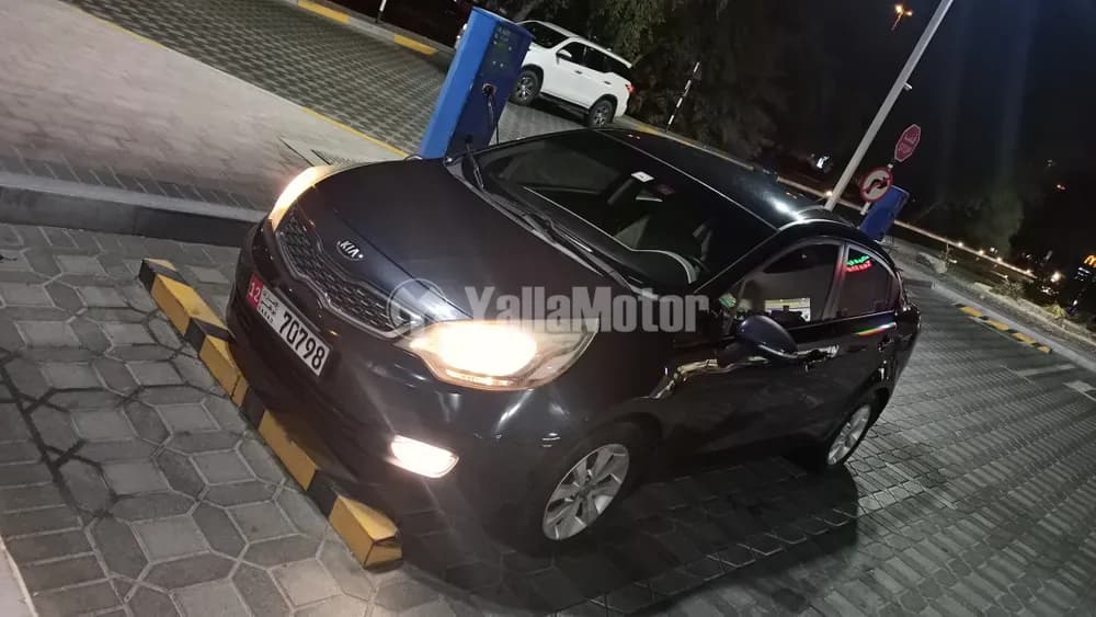 كيا ريو 4 Door Sedan 1.4L 2013 مستعملة