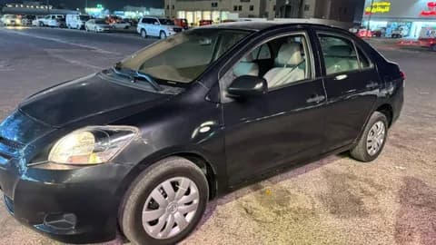 Used Toyota Yaris 2011