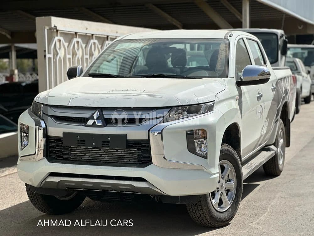 New Mitsubishi L200 2023