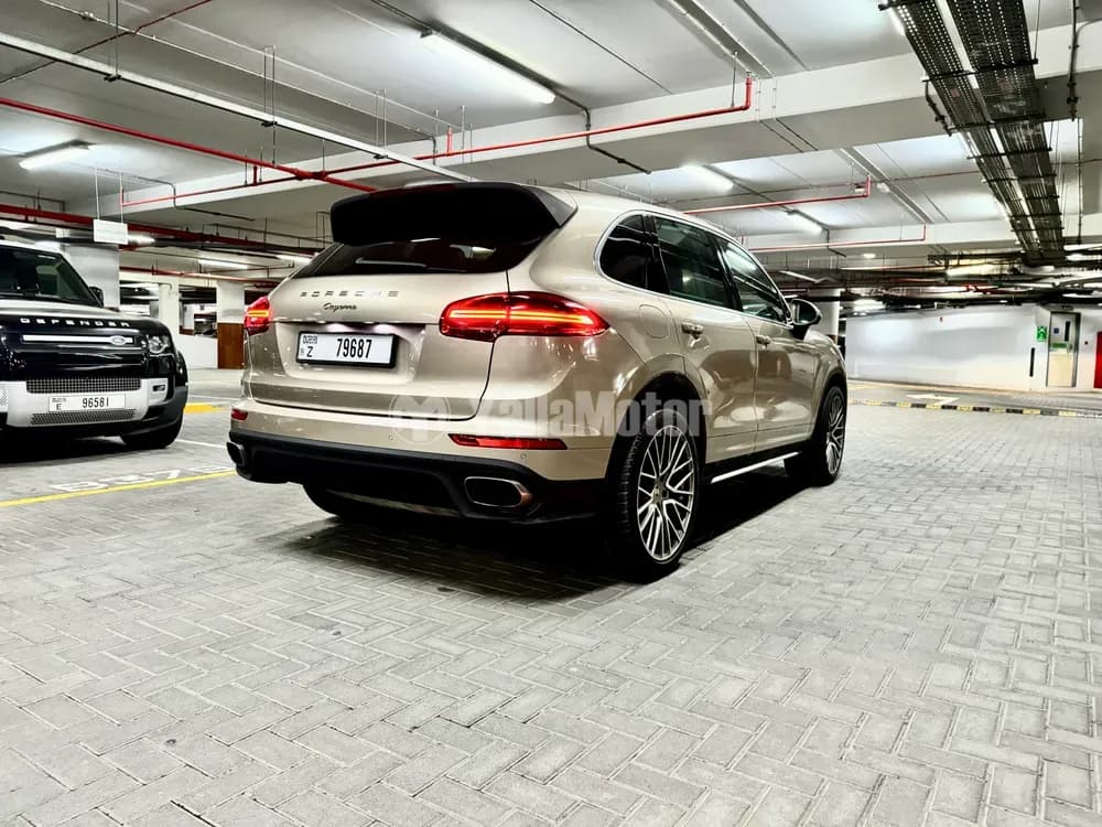 Used Porsche Cayenne Base 2016