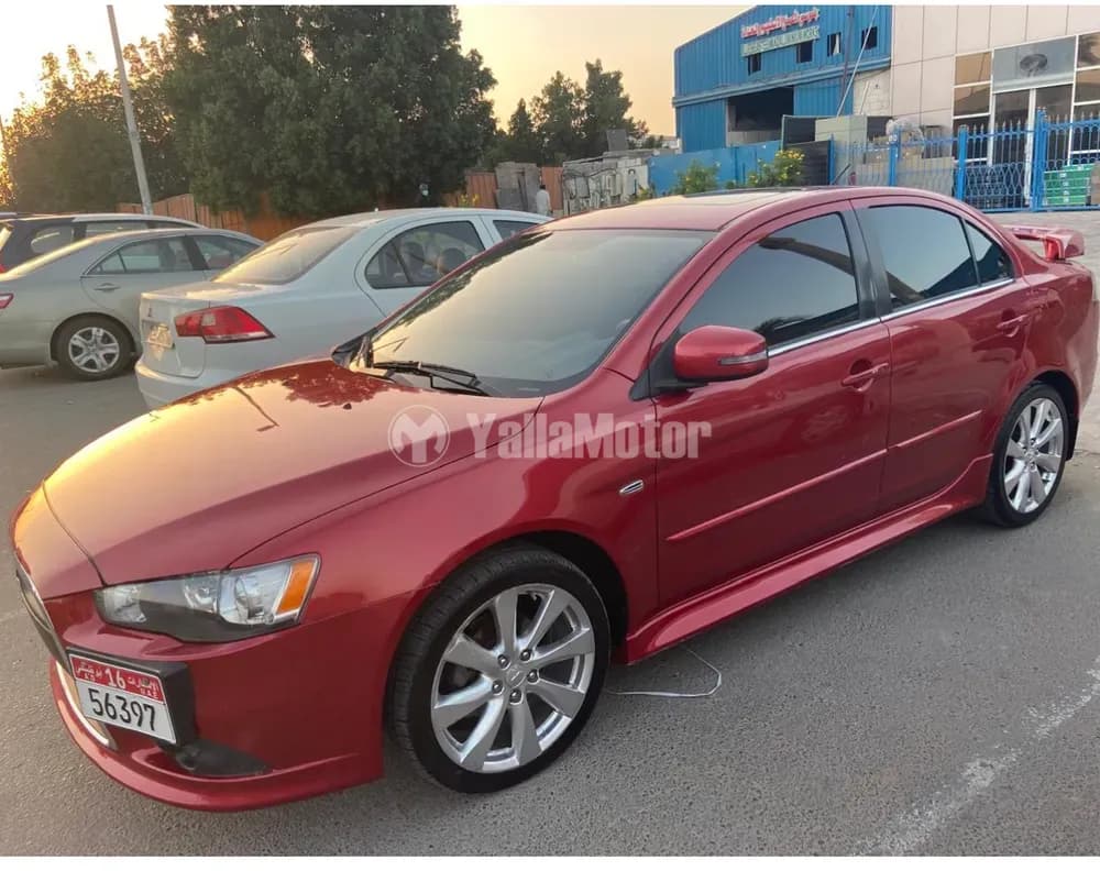 ميتسوبيشي لانسر إي اكس 2.0L 2015 مستعملة