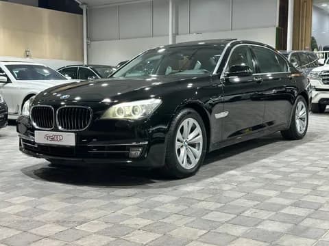 بي إم دبليو الفئة السابعة 750Li 2013 مستعملة بي إم دبليو الفئة السابعة 750Li 2013 مستعملة used_cars.forSale