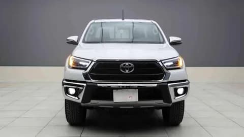 New Toyota Hilux 2024