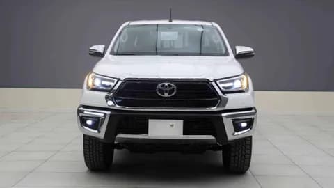 New Toyota Hilux 2024