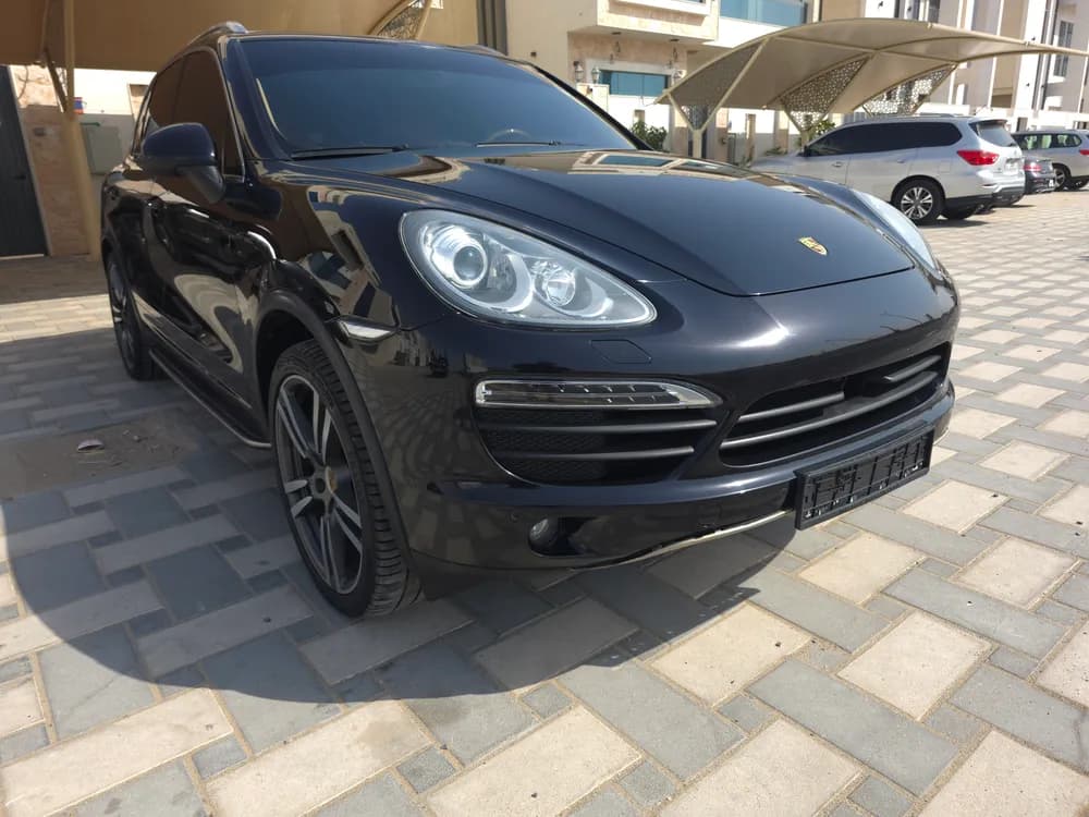 Used Porsche Cayenne S 2012