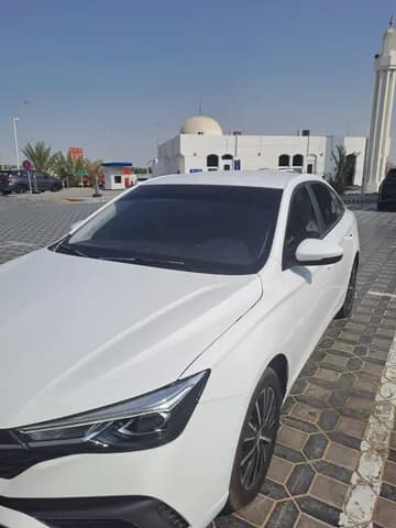 إم جي 5 1.5L STD 2025 مستعملة إم جي 5 1.5L STD 2025 مستعملة used_cars.forSale