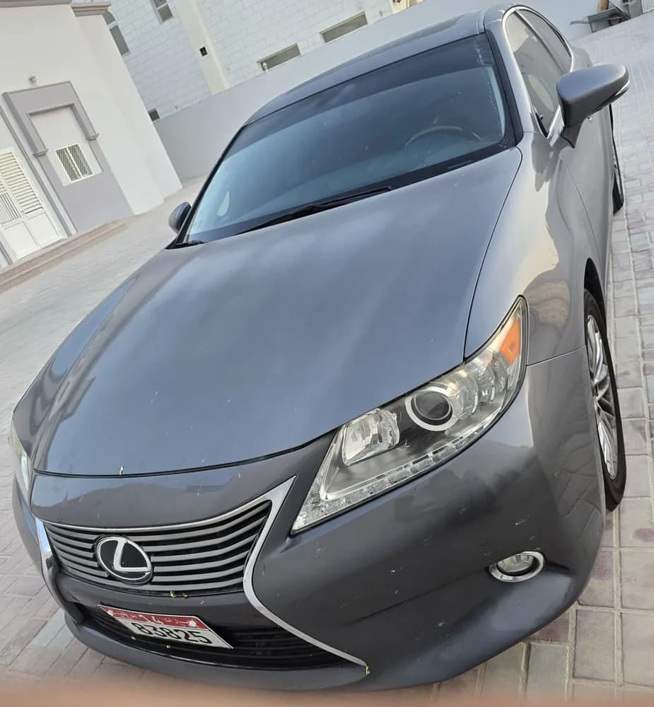 Used Lexus ES 350 4 door 3.5L 2014