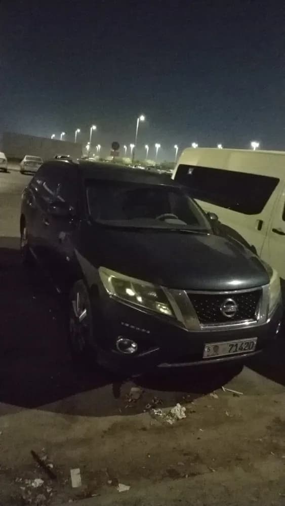 Used Nissan Pathfinder 3.5L SV 4WD 2015