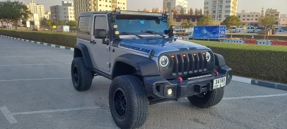 Used Jeep Wrangler صحارى 3.6L Manual Plus 2014