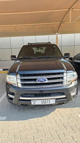فورد إكسبدشن 3.5L XLT 2015 مستعملة فورد إكسبدشن 3.5L XLT 2015 مستعملة للبيع