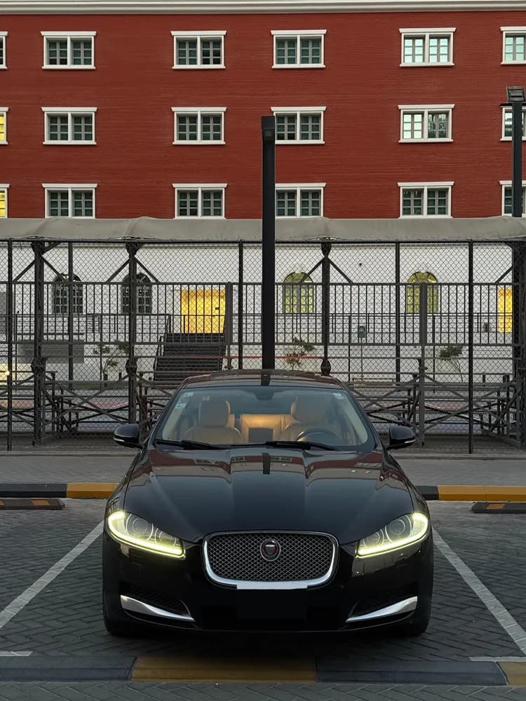 Used Jaguar XF 2.0 T Portfolio 2014 Used Jaguar XF 2.0 T Portfolio 2014 used_cars.forSale