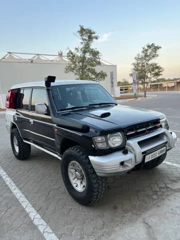 Used Mitsubishi Pajero 3.0L GLS 5 Door Mid 1999 Used Mitsubishi Pajero 3.0L GLS 5 Door Mid 1999 for sale